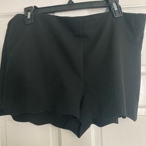 ASOS scallop hem shorts in black. Worn for Clara Oswald Cosplay.